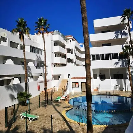 Americas Apartment *